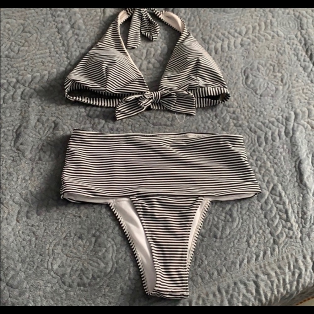 Cupshe bathing suit! High wasted